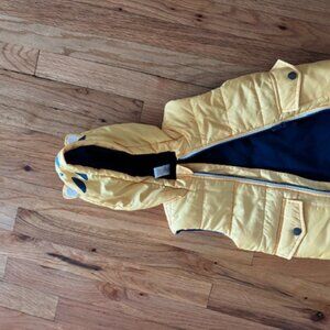 KIDS LITTLE ME VEST SIZE 2T PUFFER VEST